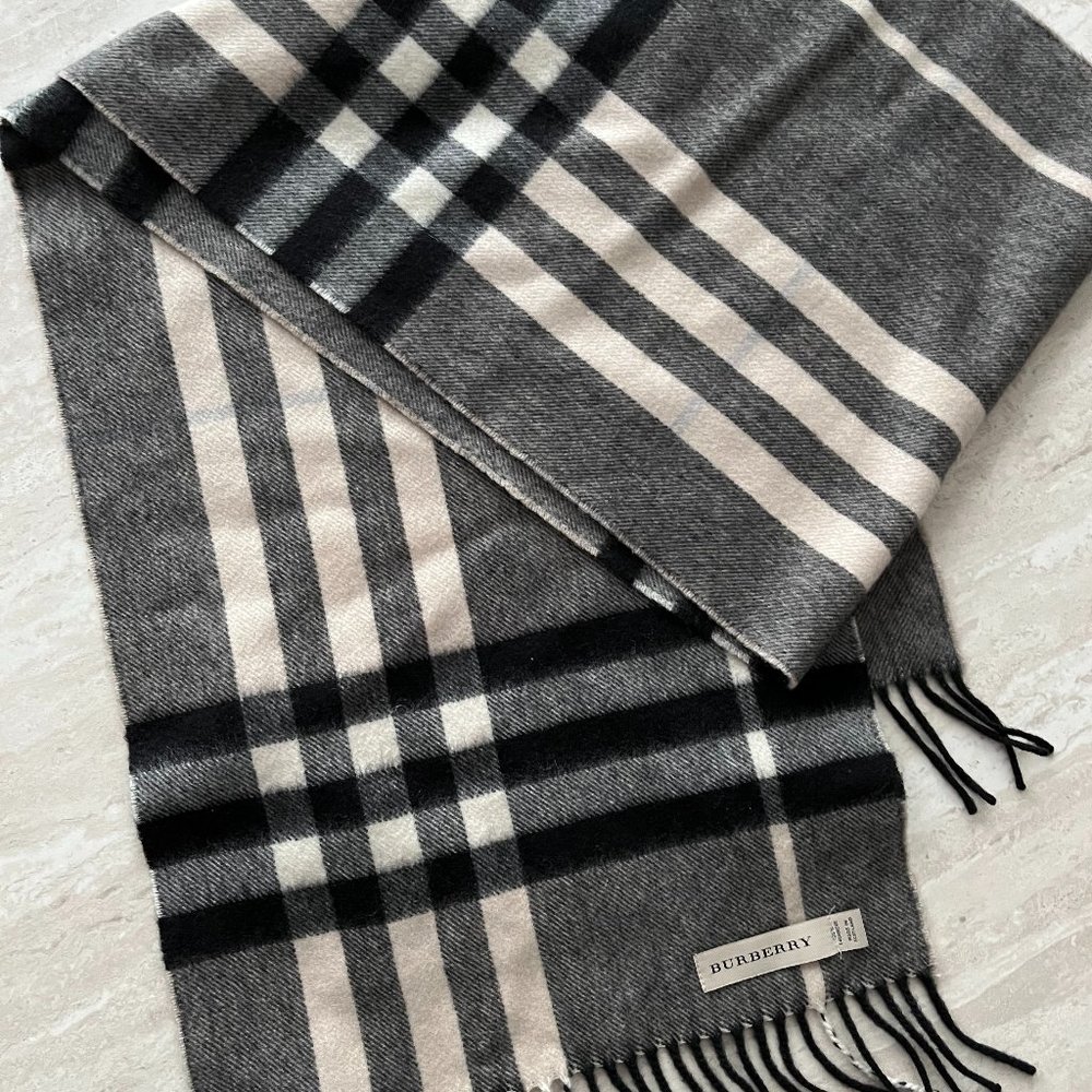 Burberry Black and Off White Cashmere Scarf